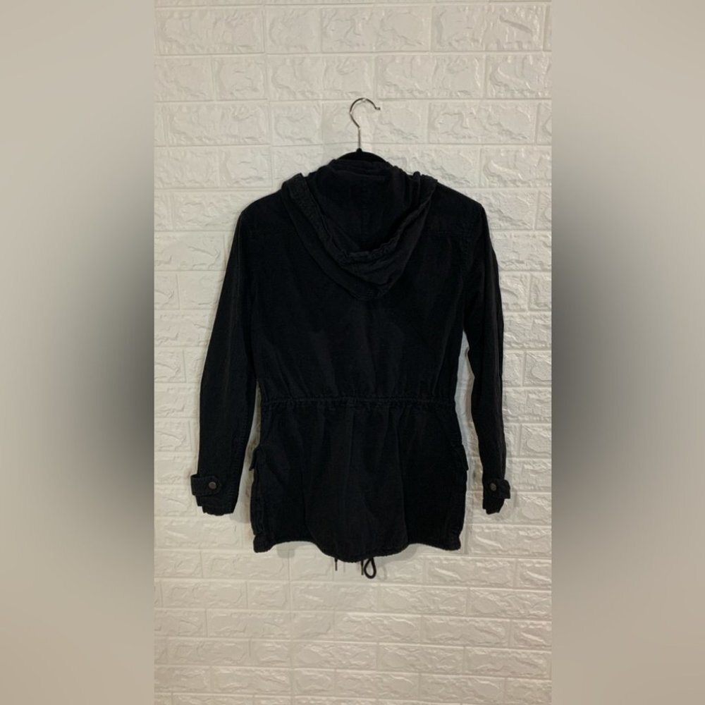 Aritzia Talula Trooper Cargo Hooded Utility Coat Jacket Parka in Black Size Extr - Picture 3 of 7